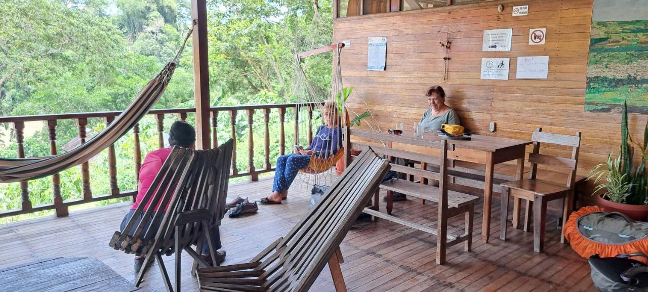 Hotel El Albergue Espanol Puerto Misahuallí Buitenkant foto